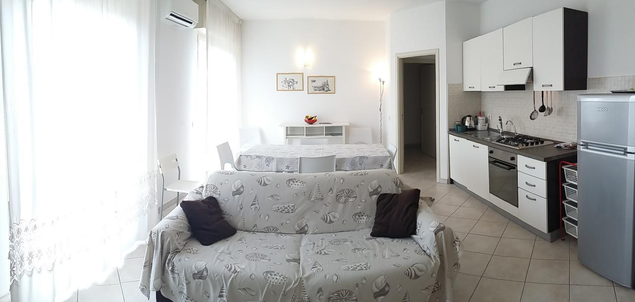 A Due Passi Acomodação com café da manhã Forte dei Marmi Quarto foto